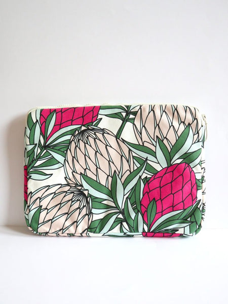 aLoveSupreme iPadケース11インチ　プロテアリーブスPink
