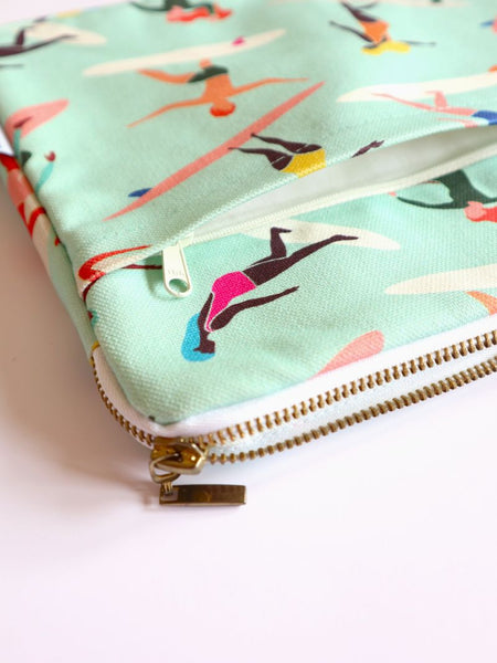 aLoveSupreme iPadケース11インチ　サーファーMint