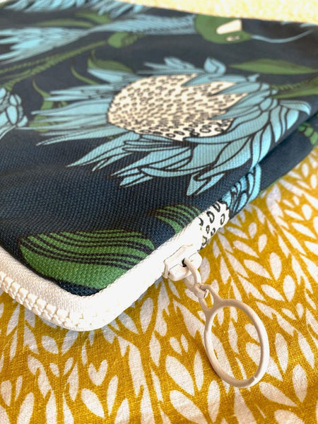 aLoveSupreme 13インチ　　　パソコンケース　プロテアBlue Grey