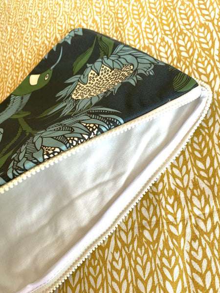 aLoveSupreme 13インチ　　　パソコンケース　プロテアBlue Grey