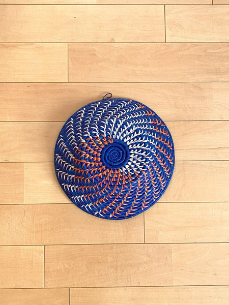 南アフリカ雑貨　手編みカゴ（Blue/Orange/White）
