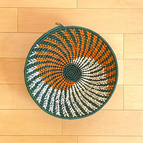 南アフリカ雑貨　手編みカゴ（Green/Orange/White）
