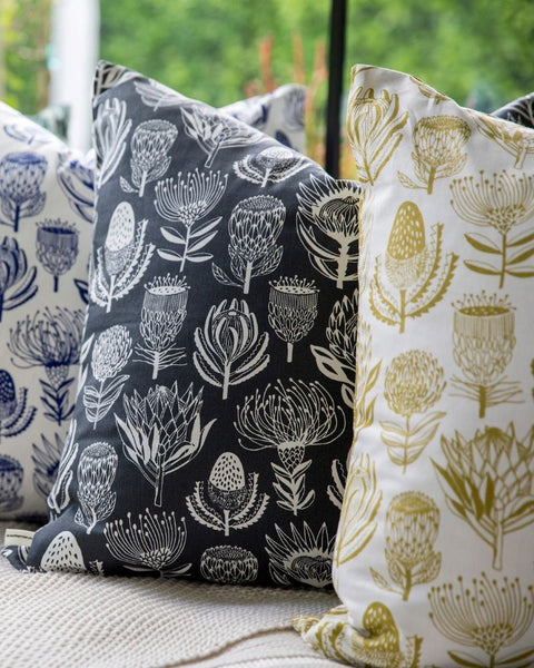 aLoveSupreme クッションカバー　フローラルキングダムGrey