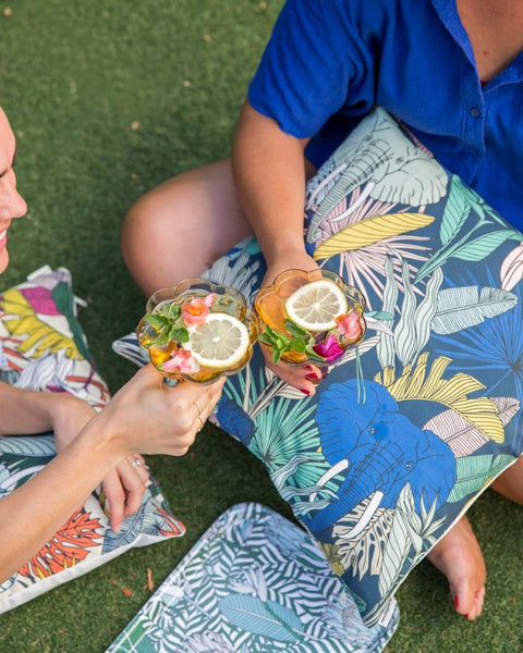 aLoveSupreme クッションカバー　ワイルドアニマルBlue