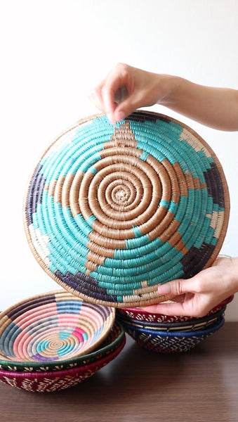 南アフリカ雑貨　手編みカゴ（Turquoise）