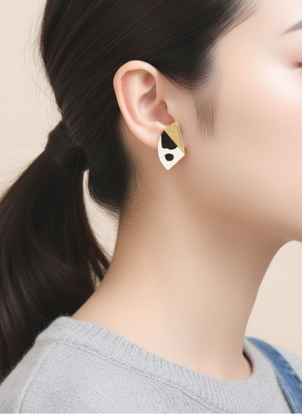 Elke Le Roux ピアス Hlengiwe