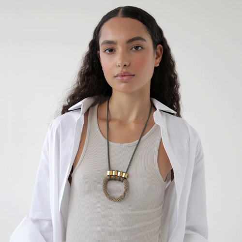 Pichulik アフリカン ネックレス Kokomo (Beige/Olive/Camel)