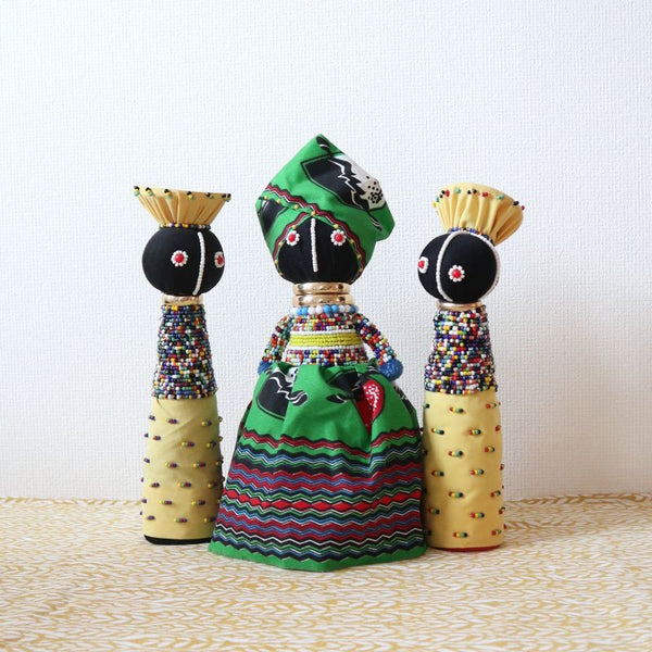 ンデベレ人形 Present