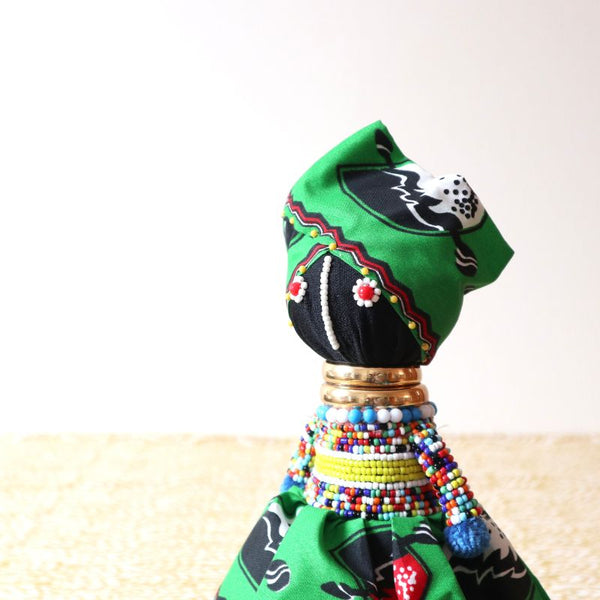 ンデベレ人形 Present