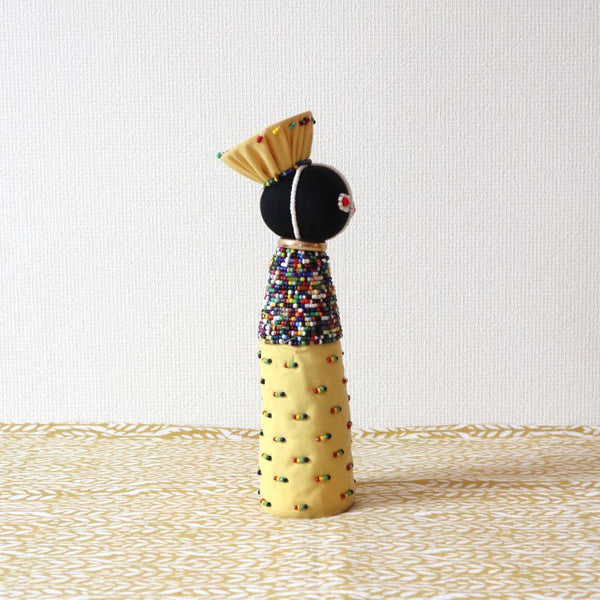 ンデベレ人形　Thoughtful