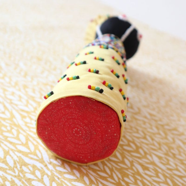 ンデベレ人形　Thoughtful