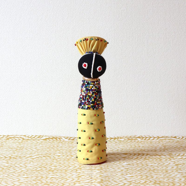 ンデベレ人形　Thoughtful