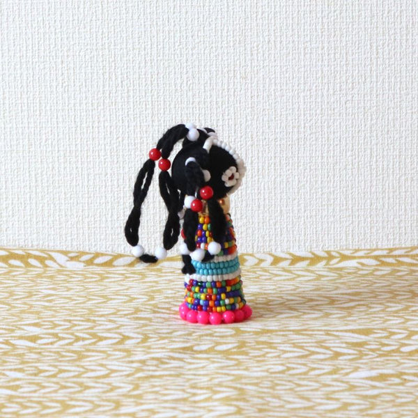 ンデベレ人形 Little Miss Happy