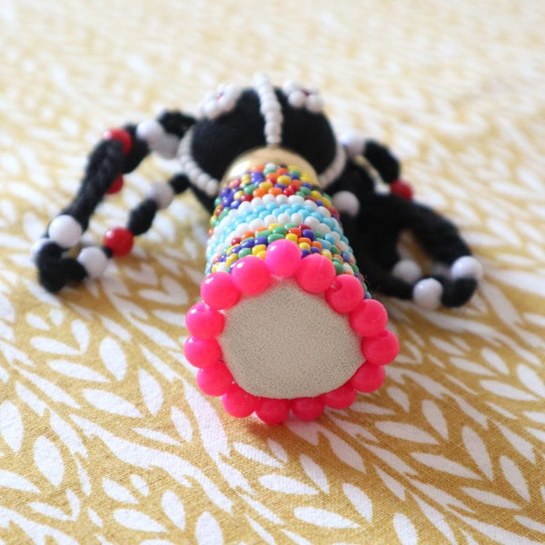 ンデベレ人形 Little Miss Happy