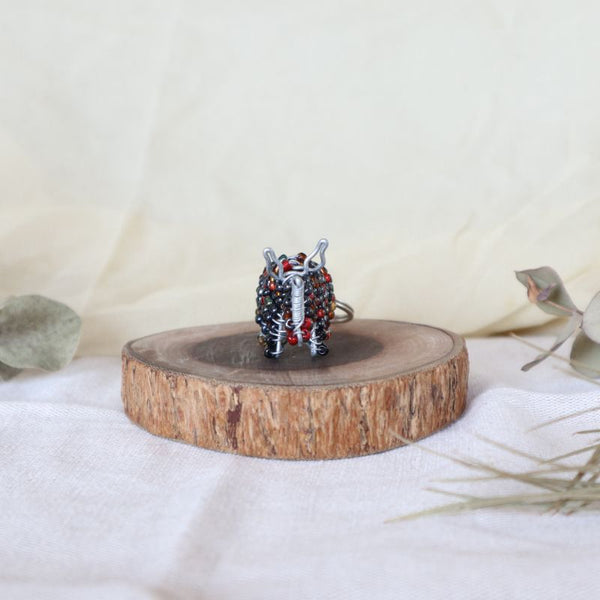 アニマルキーホルダー　サイ(red/black)