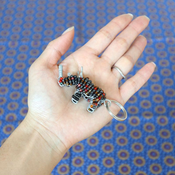 アニマルキーホルダー　サイ(red/black)