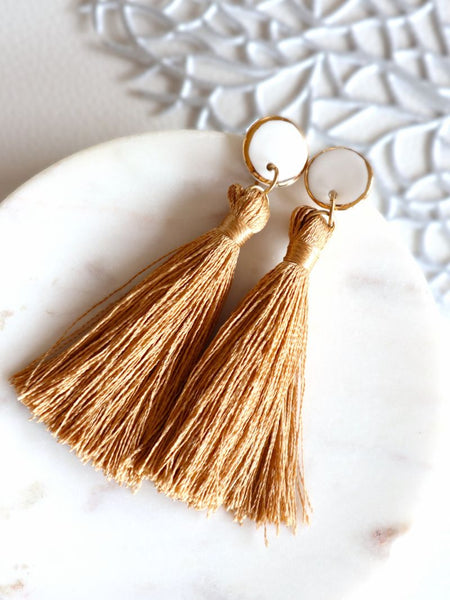 Nina Bosch 南アフリカ陶器 Round Tassel ピアス(S)(White)