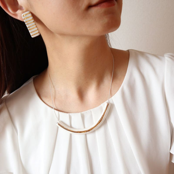 Nina Bosch 南アフリカ陶器 White/Gold/Linedネックレス